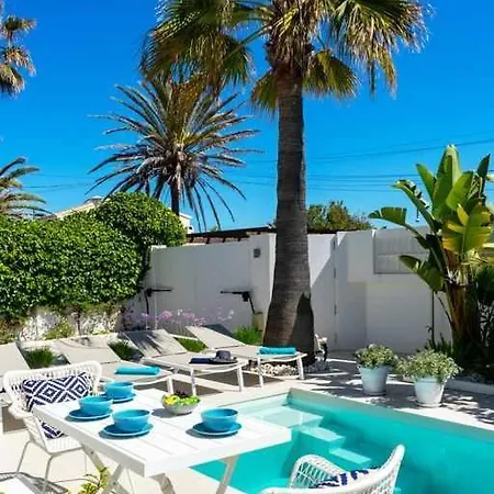 Villa Directamente En La Playa De Marbesa Marbella