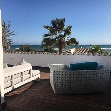 Directamente En La Playa De Marbesa